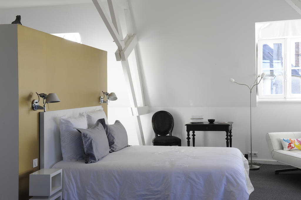 Chambres D'Hotes Les Tilleuls 코냐크 객실 사진