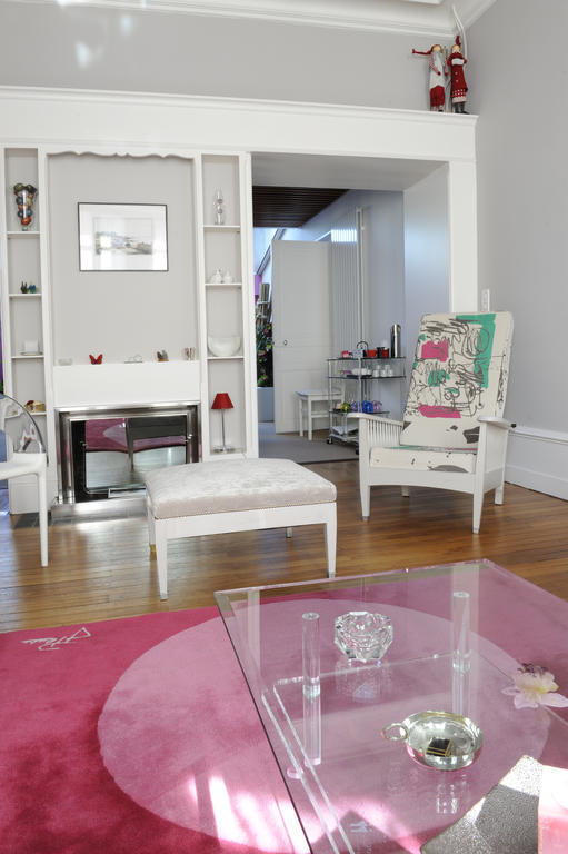Chambres D'Hotes Les Tilleuls 코냐크 외부 사진