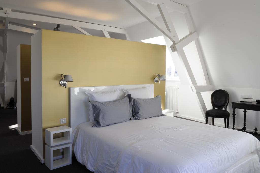 Chambres D'Hotes Les Tilleuls 코냐크 객실 사진